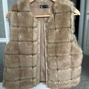 Love Token Faux Fur Vest in Brown